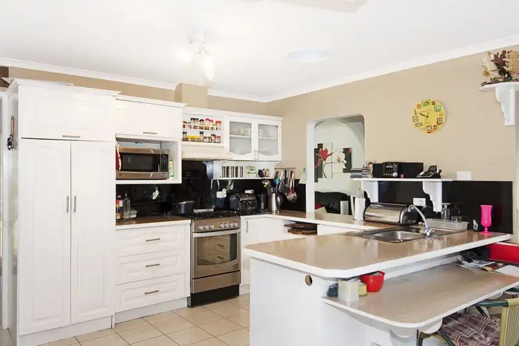 Second view of Homely house listing, 7 Wilbraham Court, Frankston VIC 3199