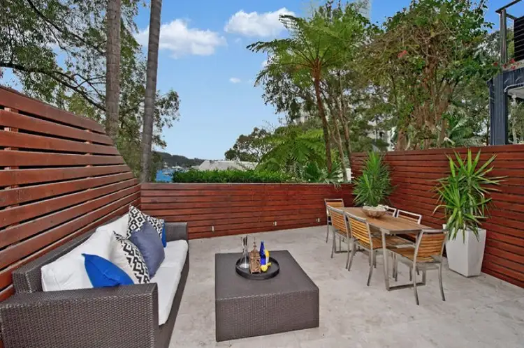 82 Blues Point Road