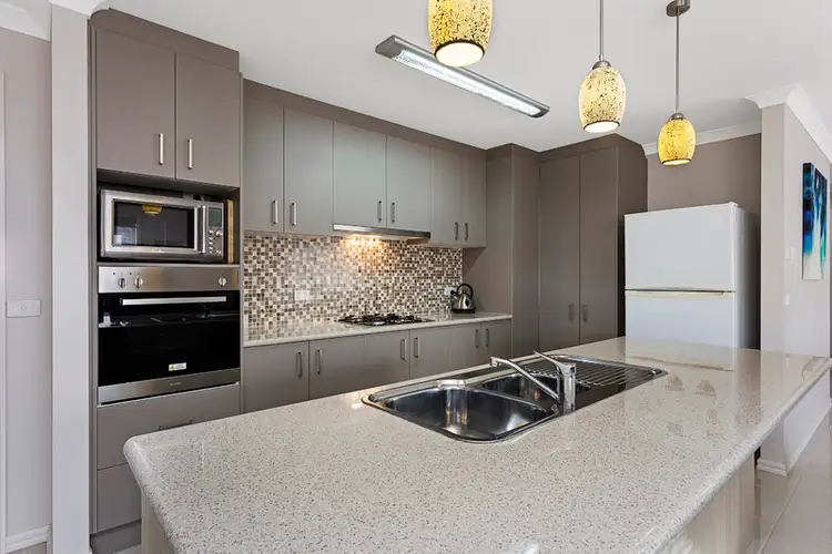 Second view of Homely house listing, 16 Pro Hart Drive, Baranduda VIC 3691