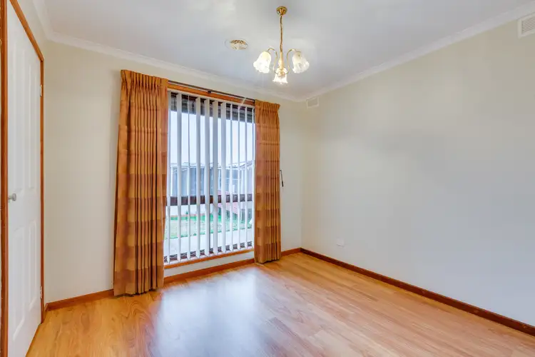 Sixth view of Homely house listing, 15 Dunbar Court, Keilor Downs VIC 3038