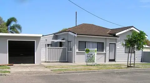 25 Pembroke Street, Stockton NSW 2295