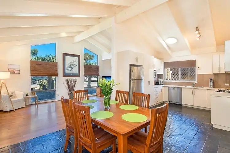 Fifth view of Homely house listing, 2 Bulahdelah Court, West Lakes Shore SA 5020