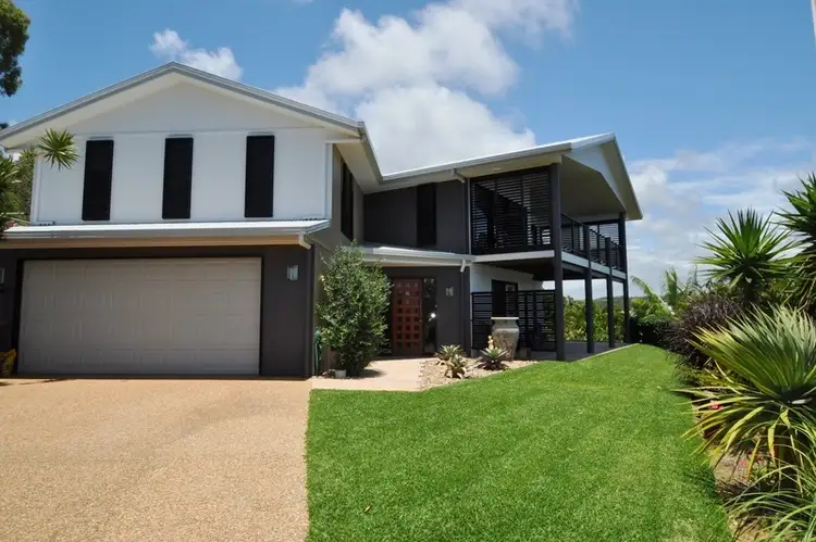21 Bayview Drive, Lammermoor QLD 4703