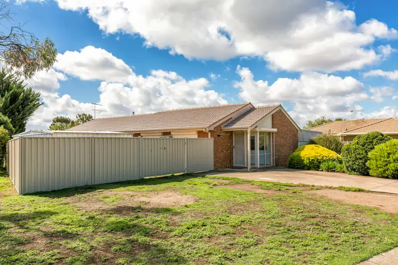 Main view of Homely house listing, 34 Stanley Crescent, Brookfield VIC 3338