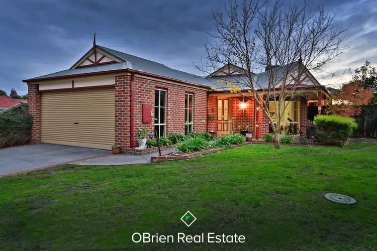 5 Justin Place, Pakenham VIC 3810
