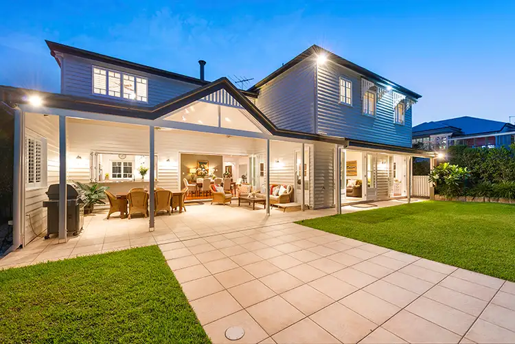 30 Long Street, Graceville QLD 4075
