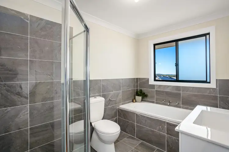 Fifth view of Homely house listing, 27 Bunya Street, Horsley NSW 2530