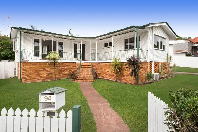 94 Bapaume Road, Holland Park West QLD 4121