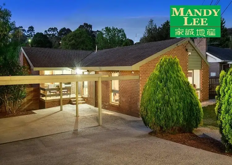 27 Caringal Avenue, Doncaster VIC 3108