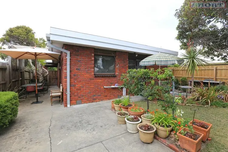 190 Ninth Avenue, Rosebud VIC 3939