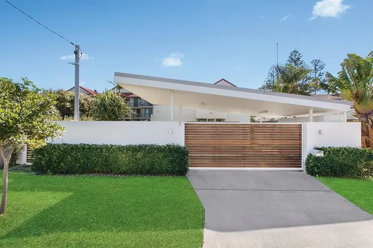 27 Francis Street, Mermaid Beach QLD 4218