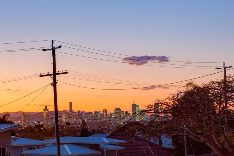 32 Sirius Street, Coorparoo QLD 4151