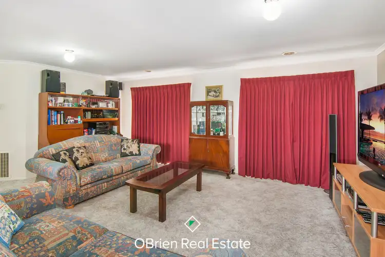 Sixth view of Homely house listing, 4 John Wedge Wynd, Skye VIC 3977