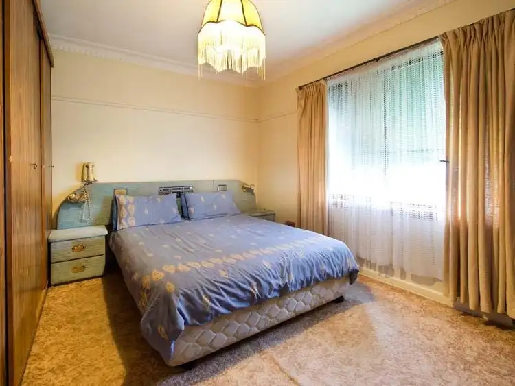 Sixth view of Homely house listing, 5 Baird Street, Castlemaine VIC 3450