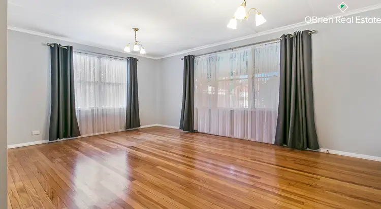 Fourth view of Homely house listing, 2 Hoop Court, Frankston North VIC 3200