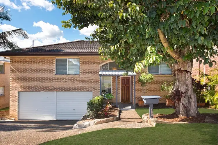 10 Citrine Street, Camp Hill QLD 4152