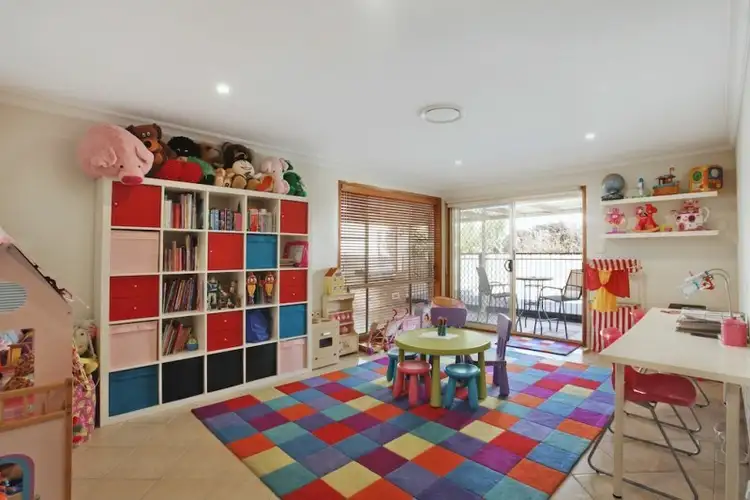 Fifth view of Homely house listing, 9 Chapman Circuit, Currans Hill NSW 2567