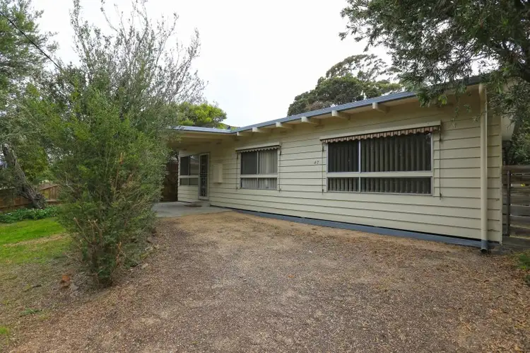 47 Denholm Street, Rosebud VIC 3939