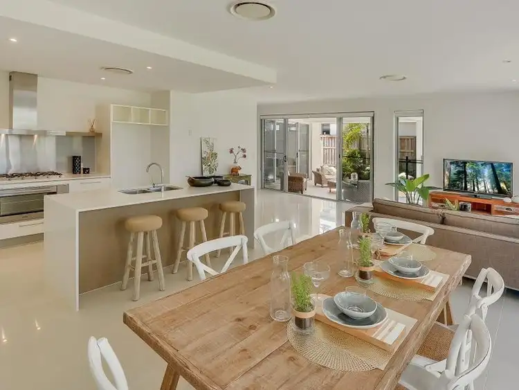 11 Cobblestone Place, Peregian Springs QLD 4573