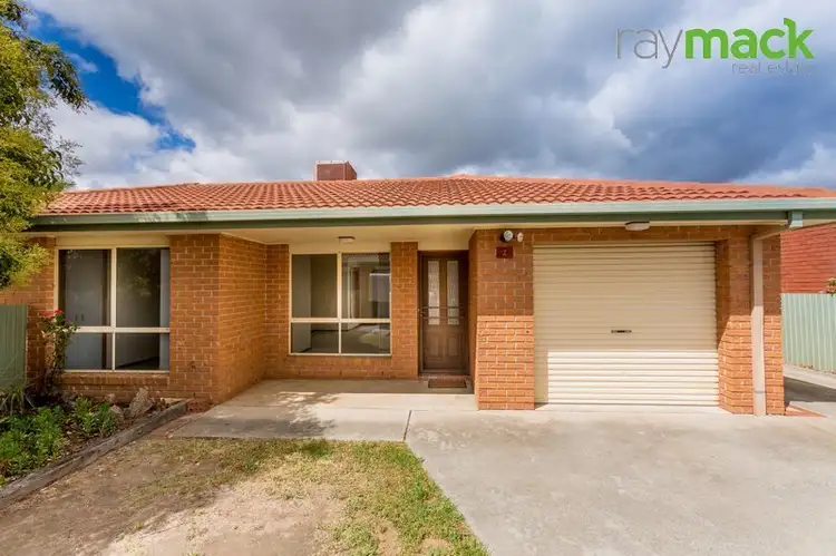 2/435 Schaefer Street, Lavington NSW 2641