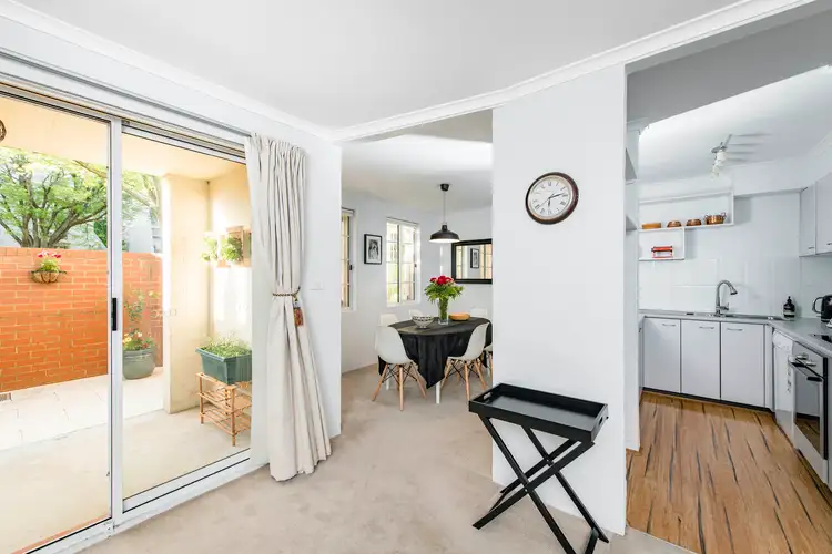 Second view of Homely apartment listing, 6/9 Howitt Street, Kingston ACT 2604