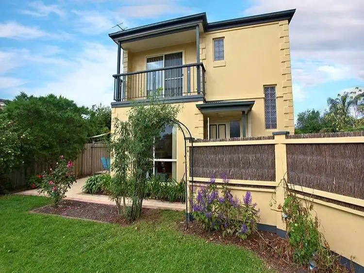 1/14 Leonard Drive, Somerville VIC 3912