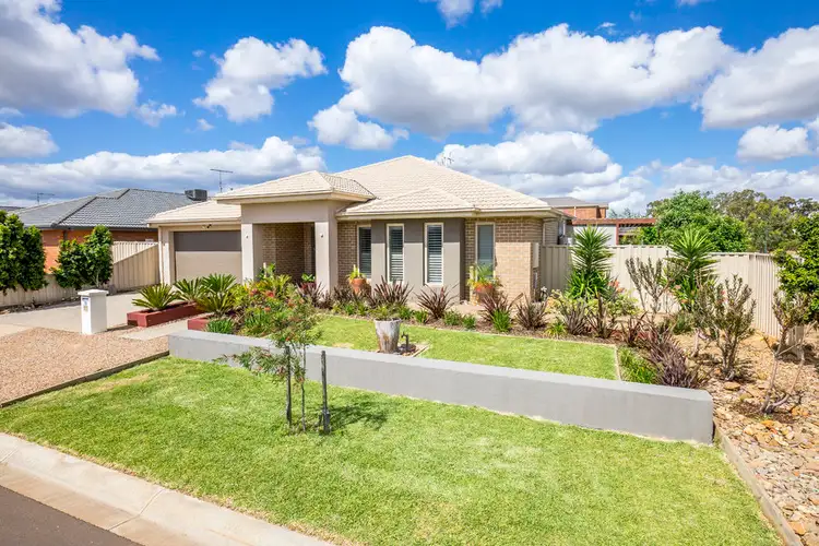 70 Dundas Street, Bacchus Marsh VIC 3340