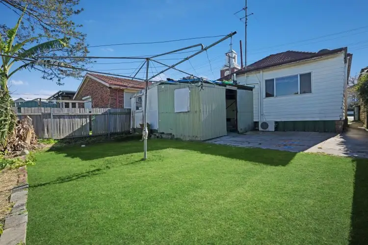 Second view of Homely house listing, 23 Tighes Terrace, Tighes Hill NSW 2297