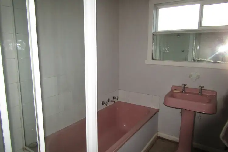 Fifth view of Homely house listing, 10 Dumbarton Street, Reservoir VIC 3073