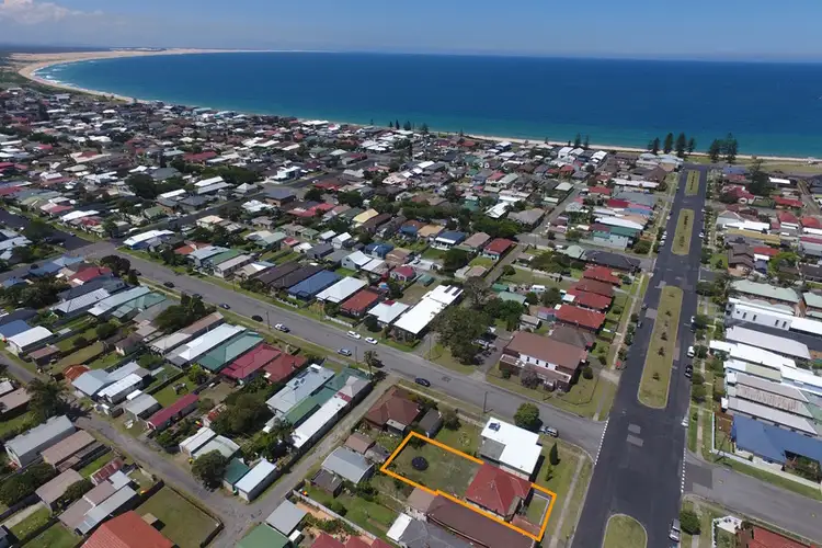 58 Hereford Street, Stockton NSW 2295