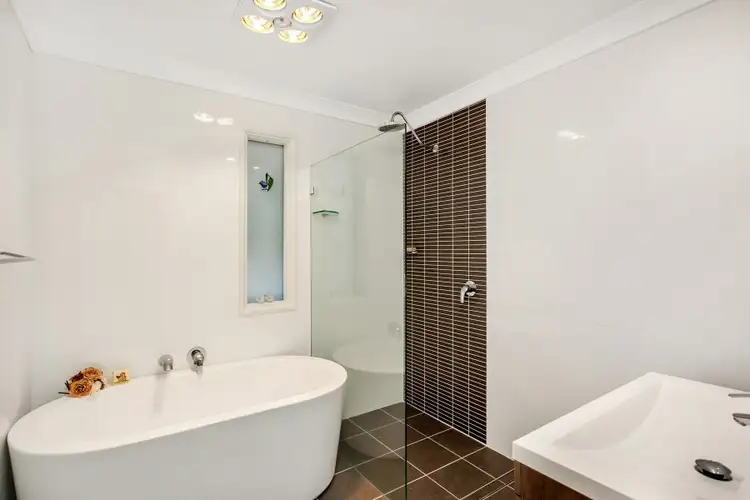 Fifth view of Homely house listing, 1 Asquith Street, Austinmer NSW 2515