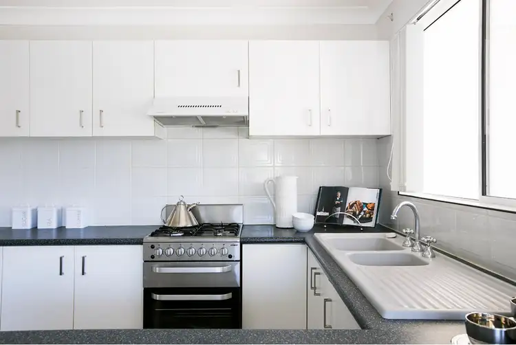 Fourth view of Homely unit listing, 2/13 Pioneer Road, Bellambi NSW 2518