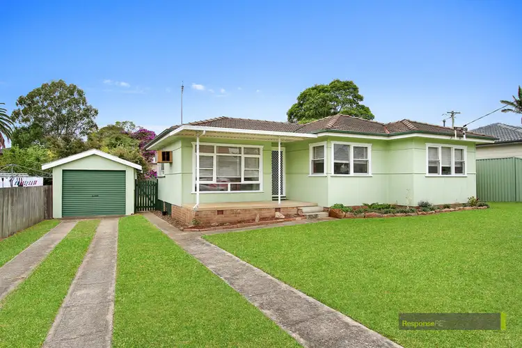 3 Bungaree Road, Toongabbie NSW 2146