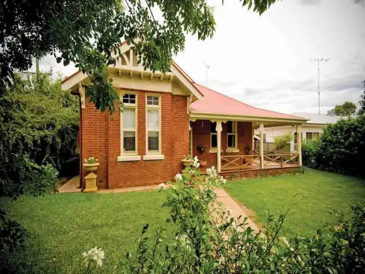 19 Bishop Street, Dubbo NSW 2830