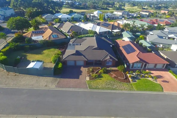 3 Riverway Court, Mccracken SA 5211
