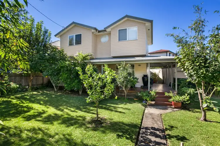 15 Chalmers Street, Balgownie NSW 2519