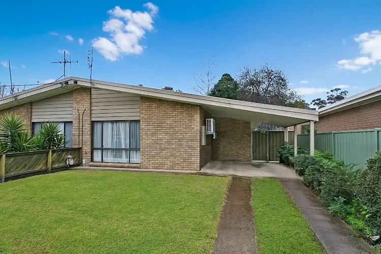 Main view of Homely unit listing, 2/10 York Street, Bendigo VIC 3550