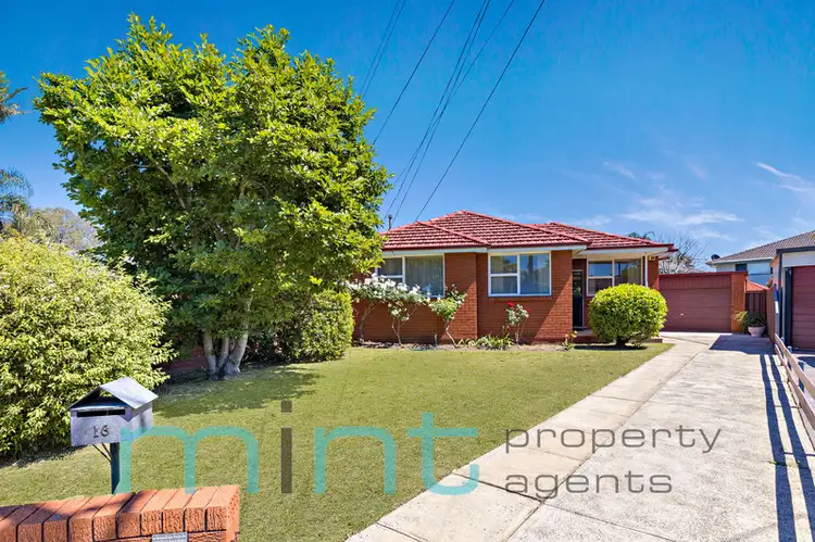 16 Sunlea Crescent, Belfield NSW 2191