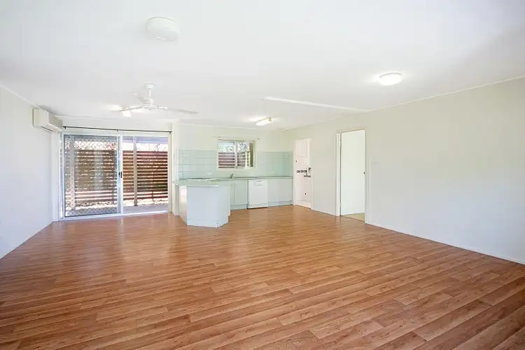 Sixth view of Homely semi-detached listing, 1/33 Yinneburra Street, Yaroomba QLD 4573