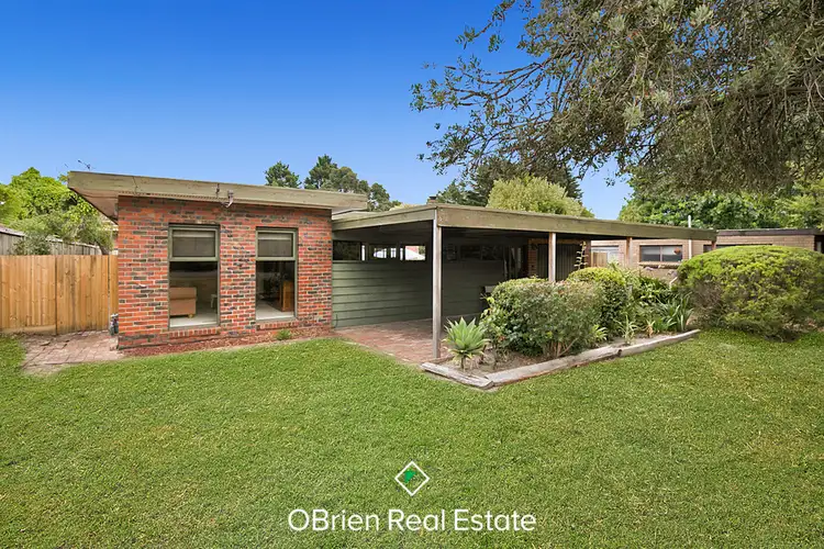 8 Marama Drive, Frankston South VIC 3199