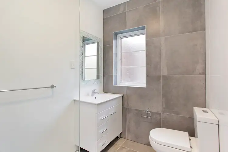 Third view of Homely unit listing, 17/9 The Esplanade, Elizabeth Bay NSW 2011