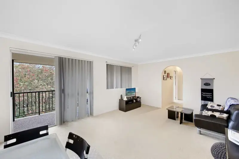 Main view of Homely unit listing, 11/5-9 Chapman Street, Gymea NSW 2227