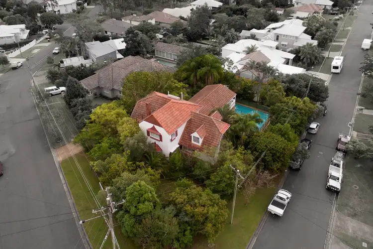 65 Sirius Street, Coorparoo QLD 4151