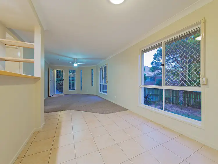 Sixth view of Homely townhouse listing, 7/16 Hill Crescent, Carina Heights QLD 4152