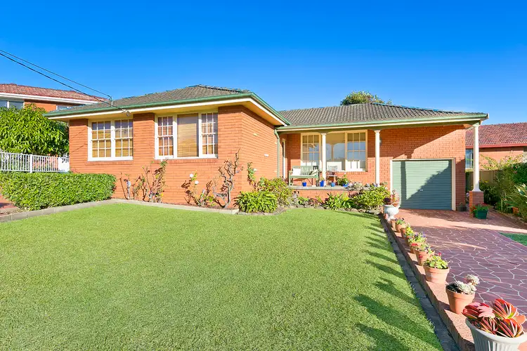 15 Waygrove Avenue, Earlwood NSW 2206
