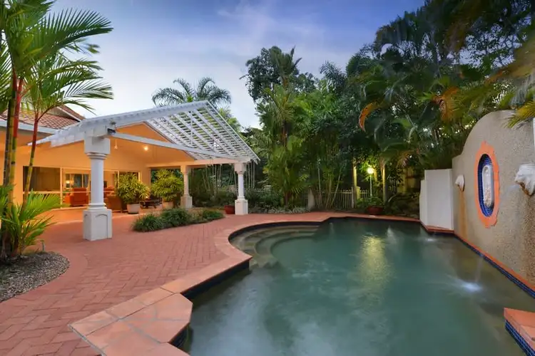 1 East Parkridge Drive, Brinsmead QLD 4870