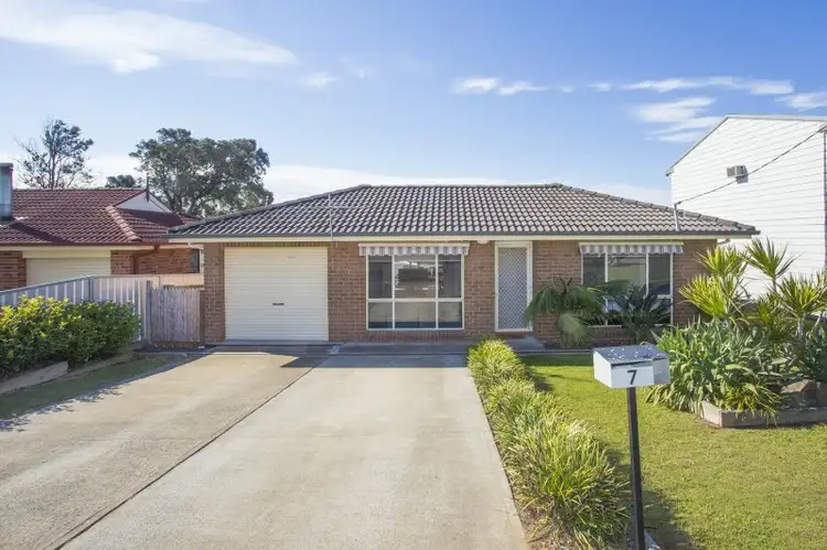 7 Filey Street, Greta NSW 2334