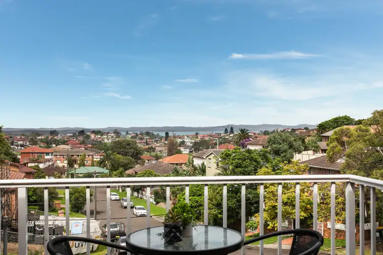 Fourth view of Homely apartment listing, 3/15 Melinda Grove, Lake Heights NSW 2502