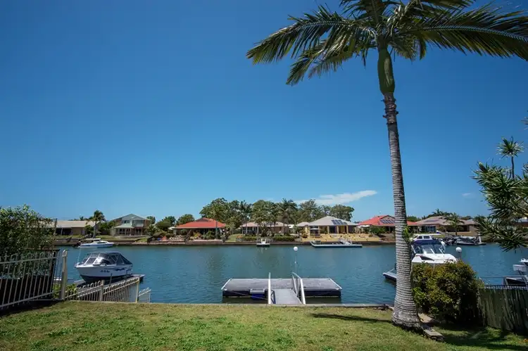 Main view of Homely house listing, 2/32 Hoya Crescent, Bongaree QLD 4507