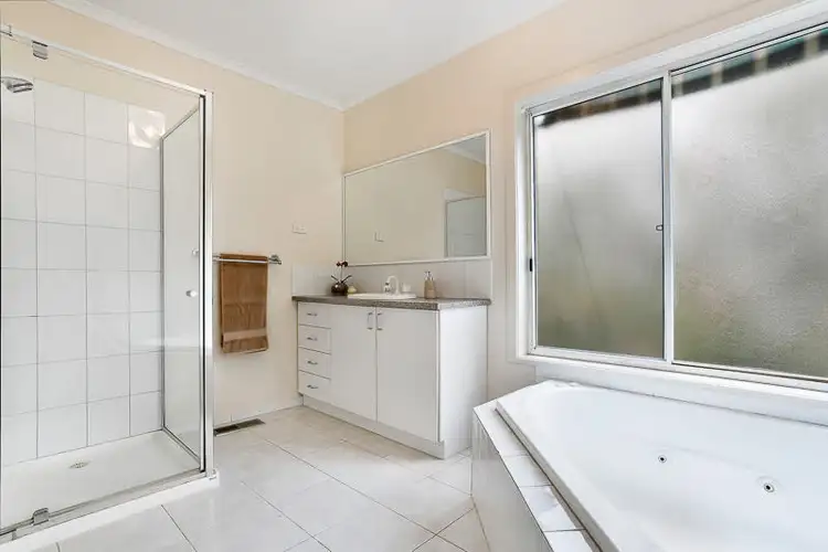 Sixth view of Homely house listing, 5 Sovereign Rise, Diamond Creek VIC 3089